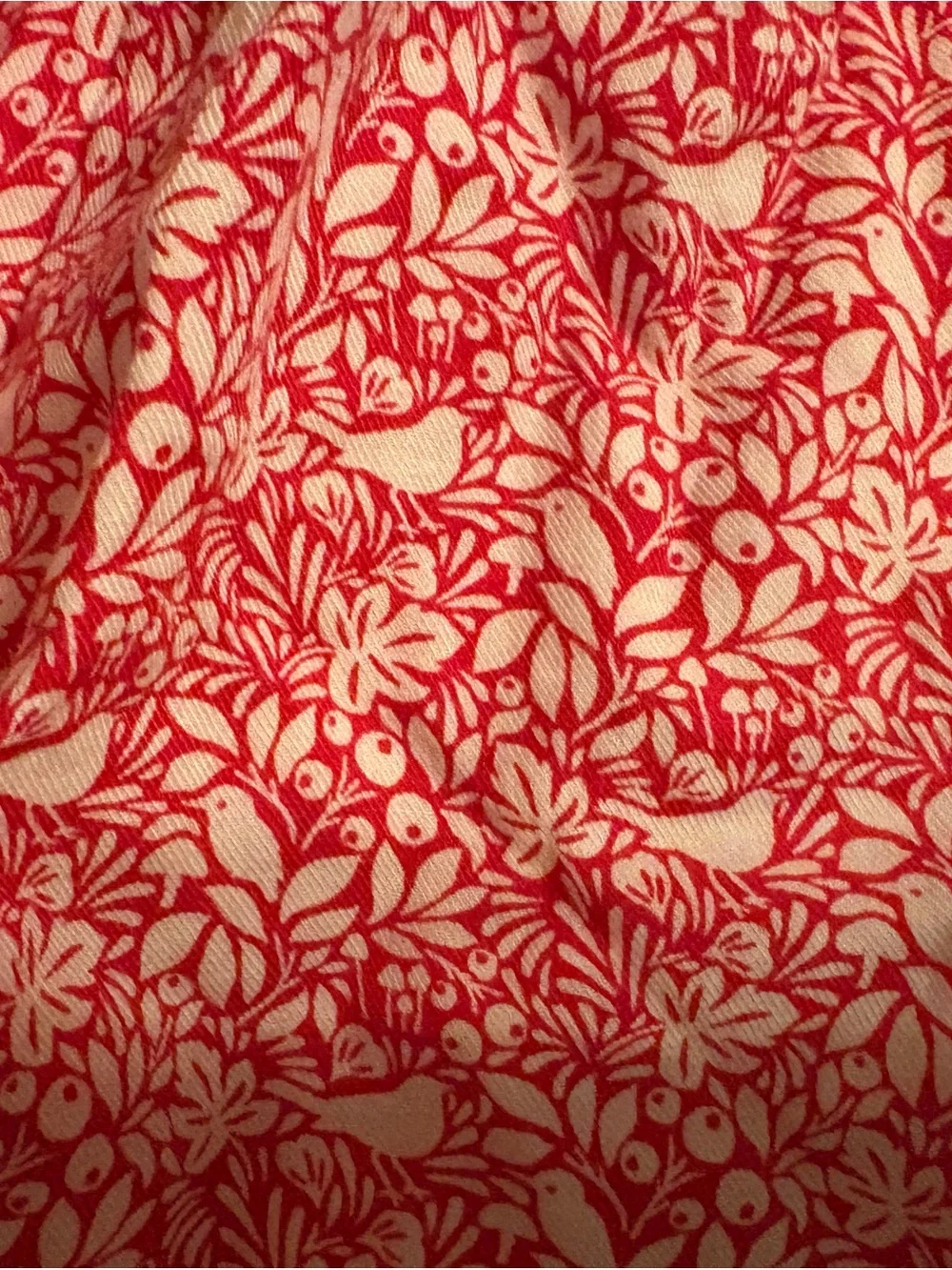 Mini Boden girls Red Floral Smocked Top size 4-5